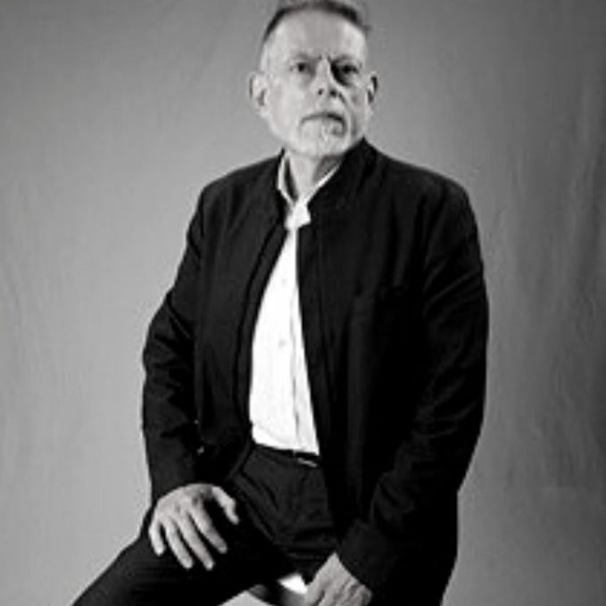 UFM Psicologia Julian Sinibladi Director CVF UFM Psicologia Julian Sinibladi Director CVF